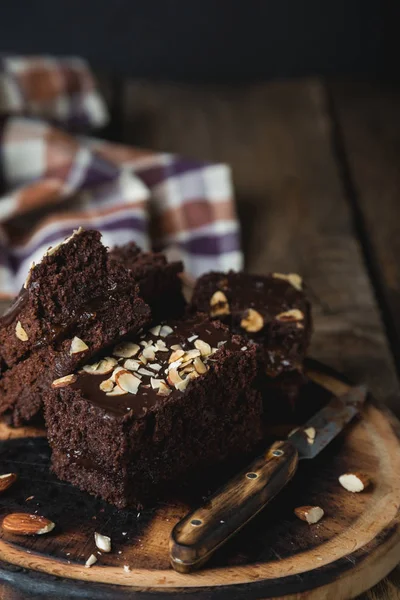 Homemade Chocolate Cake Almonds Table — Stock Photo, Image