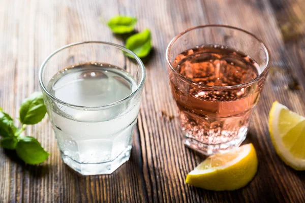 Soft Drinks Lemon Herbs — Stock Photo, Image