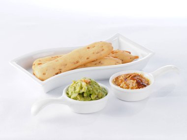 Fıstık, Guacamole ve Humus ile Rosquilleta De Cacahuetes Crispbread sopa