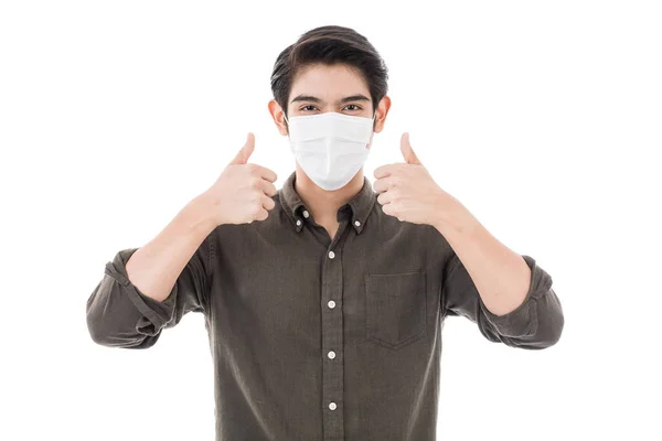 Asiatisk Man Bär Kirurgisk Skyddsmask Utgör Stil Med Reklam Modell — Stockfoto