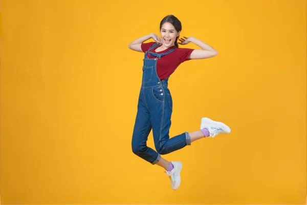 Studio Shot Young Beautiful Cute Asian Girl Wear Lovely Jeans — Stock Photo, Image