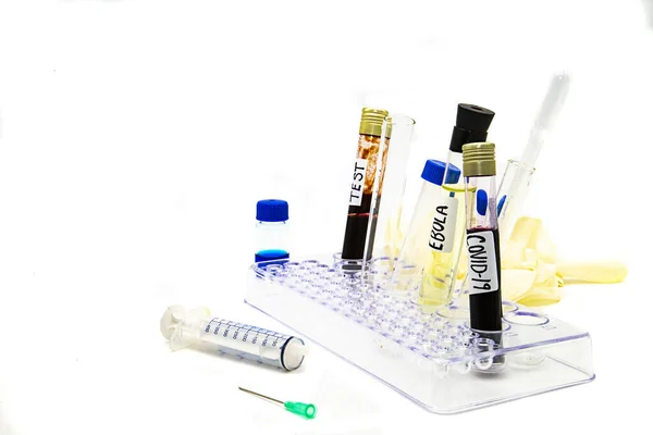 Traitement Médical Fond Sur Fond Blanc Test Ebola Coronavirus Covide — Photo