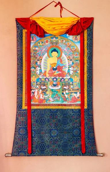 Buddhist thangka, Tibetan Buddhist painting on textile — Stock Photo, Image