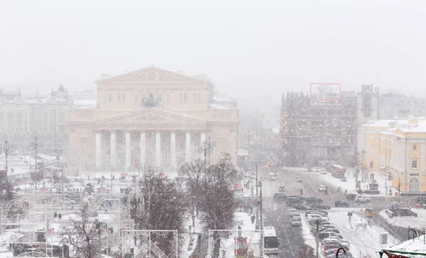 Bolshoi Theater in Moskou, panoramische hoge hoekmening op sterke s — Stockfoto