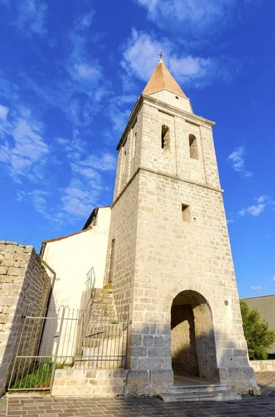 Igreja de Nossa Senhora da Saúde, Krk, Croácia — Fotografia de Stock