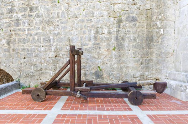 Замок Франкопан, Крк, Хорватия
