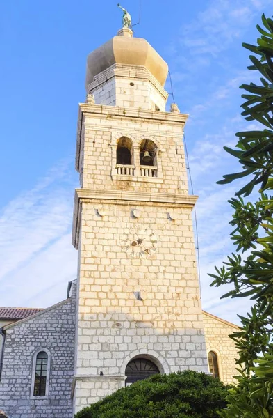 Kościół Wniebowzięcia Najświętszej Maryi Panny, Krk, Chorwacja — Zdjęcie stockowe