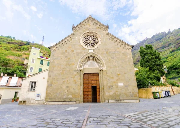 San Lorenzo church, Manarola, Cinque Terre, Italy — Stock Photo, Image