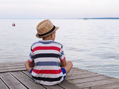 Macaristan, Keszthely 'de Balaton Gölü üzerinde gün batımı