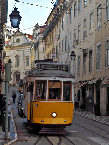 Трамвай Провулку Лісабон Лісабон Португалія Грудень Листопада 2019 Міський Трамвай — стокове фото
