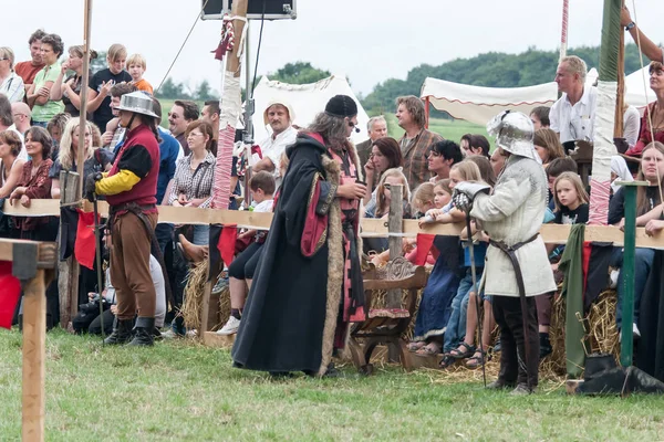 Wenau, Almanya, 01 Ağustos 2010 - turnuva bir ortaçağ gösteri