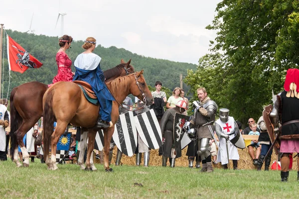 Wenau, Almanya, 01 Ağustos 2010 - turnuva bir ortaçağ gösteri