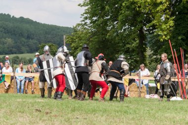 Wenau, Almanya, 01 Ağustos 2010 - turnuva bir ortaçağ gösteri