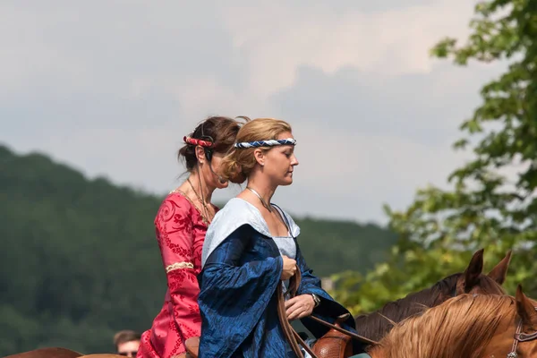 Wenau, Almanya, 01 Ağustos 2010 - turnuva bir ortaçağ gösteri