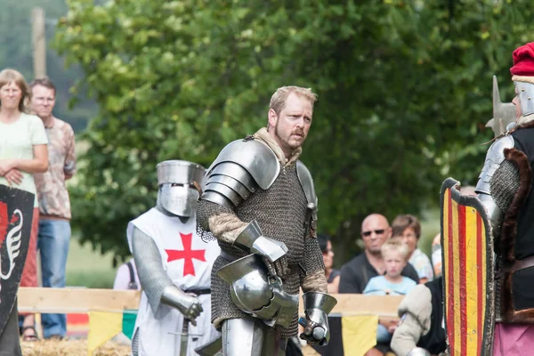 Wenau, Almanya, 01 Ağustos 2010 - turnuva bir ortaçağ gösteri