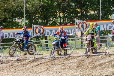 Motocross Kleinhau - 2 ısı Junior Mx1 Dam Meisterschaft - Mayıs 2017 - Kleinhau, Huertgen, Kuzey Ren Vestfalya, Nrw, Almanya, Europe