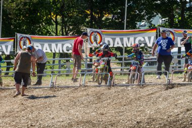 Motocross Kleinhau - 1 ısı kadınlar Dam Meisterschaft - Mayıs 2017 - Kleinhau, Huertgen, Kuzey Ren Vestfalya, Nrw, Almanya, Europe