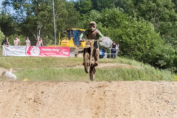 Motocross Kleinhau - 2 ısı Junior Mx1 Dam Meisterschaft - Mayıs 2017 - Kleinhau, Huertgen, Kuzey Ren Vestfalya, Nrw, Almanya, Europe