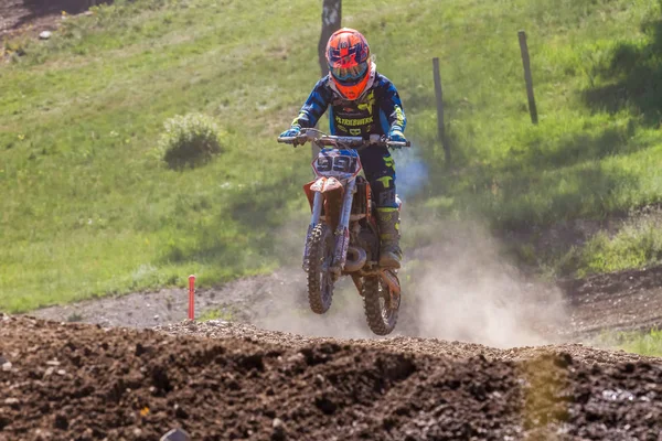 Motorcross Kleinhau - 1e voorronde vrouwen Dam Meisterschaft - mei 2017 - Kleinhau, Huertgen, Noordrijn-Westfalen, Nrw, Duitsland, Europa — Stockfoto