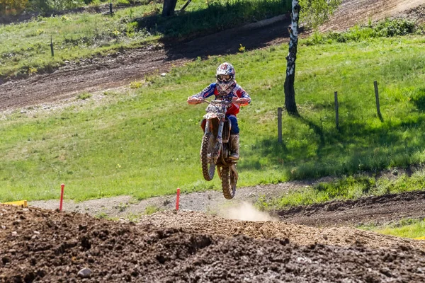 Motorcross Kleinhau - 1e voorronde vrouwen Dam Meisterschaft - mei 2017 - Kleinhau, Huertgen, Noordrijn-Westfalen, Nrw, Duitsland, Europa — Stockfoto