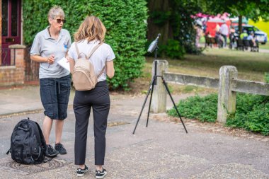 Bedford, Bedfordshire, Uk. 2 Haziran 2019. Motoring Festivali. Ses Seviyesi Ölçüm Prosedürü.