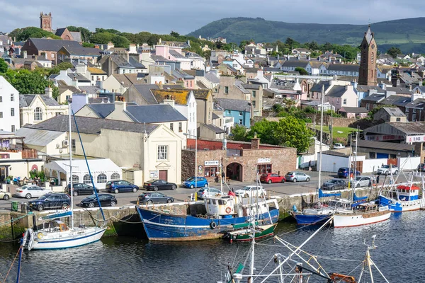 Peel, Isle of Man, June 16,2019. It is a seaside town and small fishing port on the Isle of Man, in the historic parish of German but administered separately — ストック写真