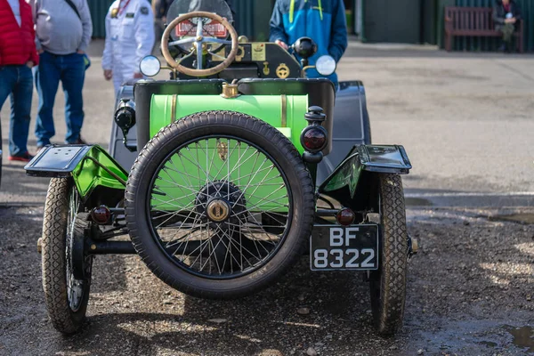 Old Warden, Bedfordshire, Uk, 6 жовтня 2019.Vintage спортивні автомобілі. День забігу в Шаттлворті. — стокове фото