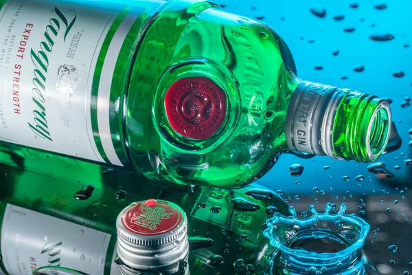 Bedford, İngiltere, 16 Mayıs 2020.Tanqueray, Diageo plc tarafından üretilen ve dünya çapında pazarlanan bir cin markasıdır. Londra kökenli olmasına rağmen, ruh şimdi İskoçya 'da üretiliyor.