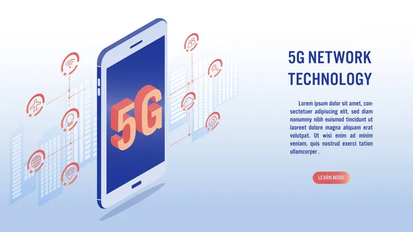 5G网络无线技术 高速互联网的概念 屏幕移动 建筑背景及相关图标上的大写字母5G 等量矢量图解 — 图库矢量图片