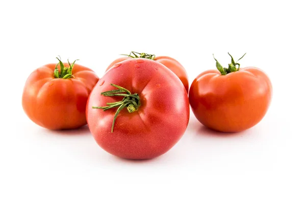 빨간 토마토 그룹 흰색 배경 사진에 고립입니다. 아름 다운 — 스톡 사진