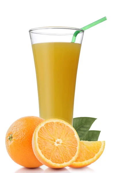 Copo Suco Laranja Fatias Frutas Laranja Isoladas Fundo Branco — Fotografia de Stock