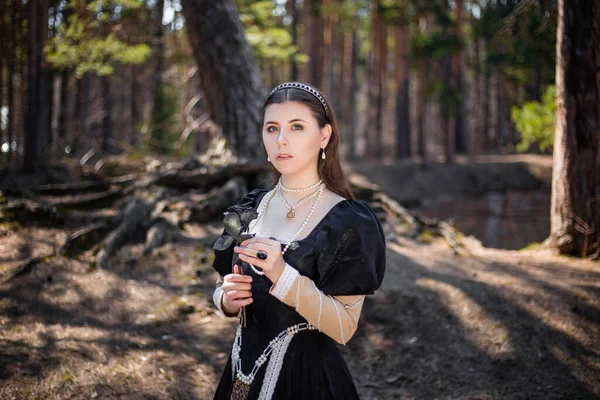 Portrait Young Beautiful Woman Black Medieval Dress Steel Rose Her — Stock Photo, Image