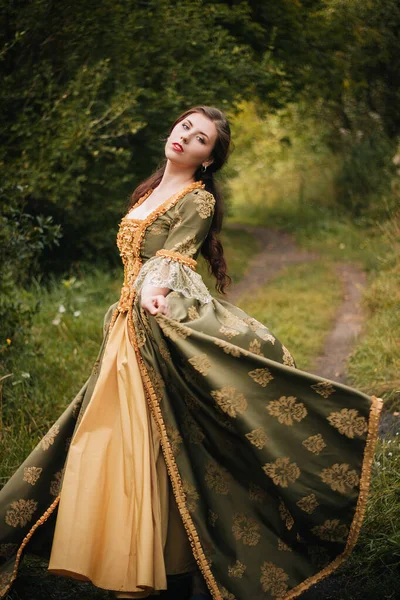 Beautiful Young Woman Green Rococo Dress Walk Park Model Clean — Stock Photo, Image