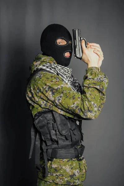 Member Special Police Squad Takes Aim Holds Pistol Dressed Balaclava — Stock Photo, Image