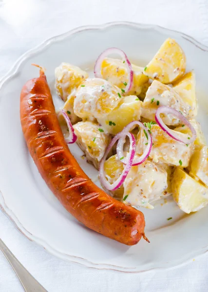 Grilled Sausage Classical Potato Salad Mayonnaise Dressing White Plate — Stock Photo, Image