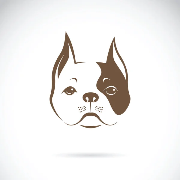 Vector de una cara de perro sobre un fondo blanco. Bulldog. Logo animal — Archivo Imágenes Vectoriales