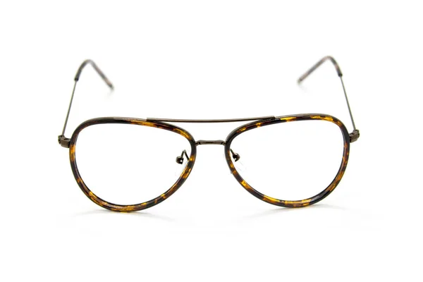 Σύγχρονη μοντέρνα γυαλιά σε άσπρο φόντο, γυαλιά — Φωτογραφία Αρχείου