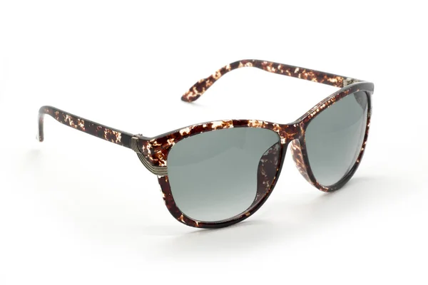 Moderne modische Sonnenbrille isoliert auf weißem Hintergrund, Glas — Stockfoto