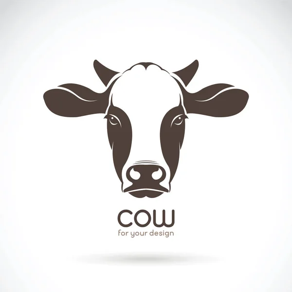 白い背景に牛の顔のデザインのベクトル。農場動物. — ストックベクタ