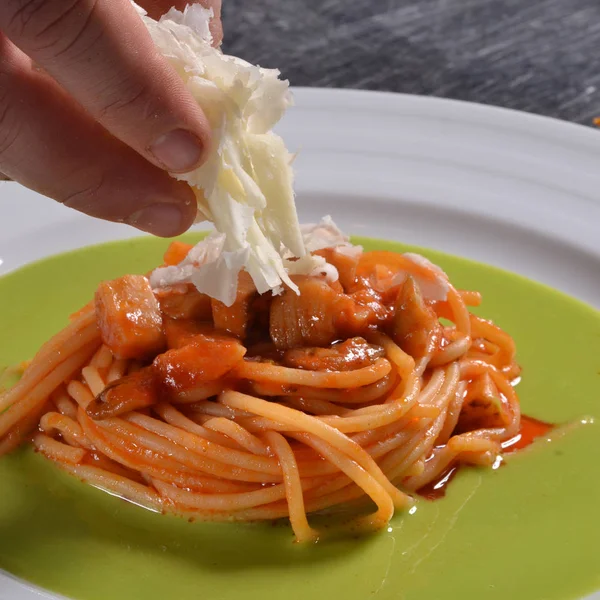 Espaguetis con preparación vegetal — Foto de Stock