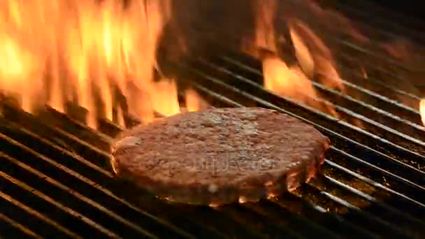 Hamburger için et kızartma — Stok video