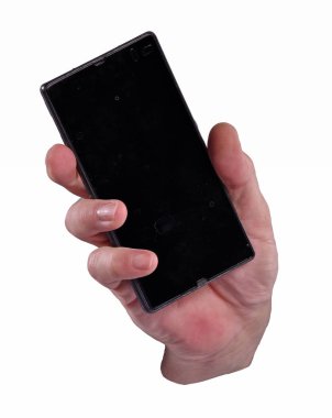 Erkek el cep telefonu siyah ekran ile tutarak