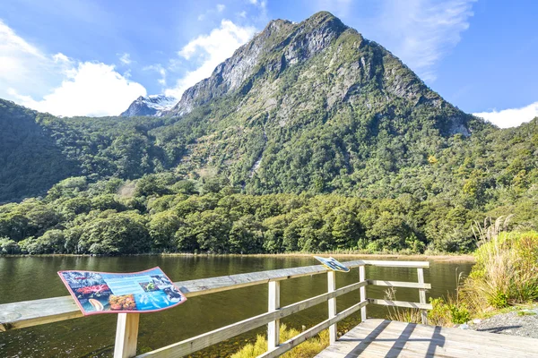 Vista Della Piattaforma Legno Milford Sound Mount Nuova Zelanda — Foto Stock