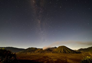 Bromo dağındaki Samanyolu, Endonezya