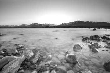 Gündoğumu manzaralı lake Tekapo