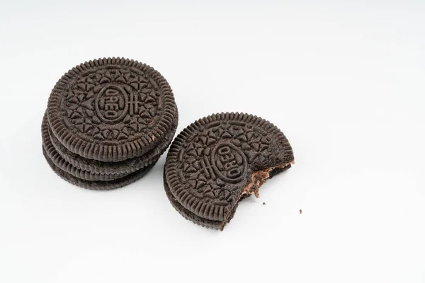 Cookies med vit bakgrund — Stockfoto