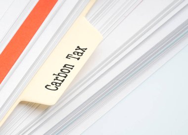 Kavramsal vergilendirilmiş metin ile kağıt dosyalama.