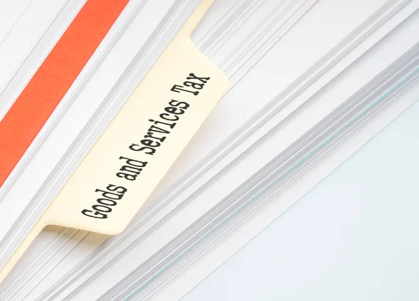 概念課税テキストを含む紙のファイリング — ストック写真