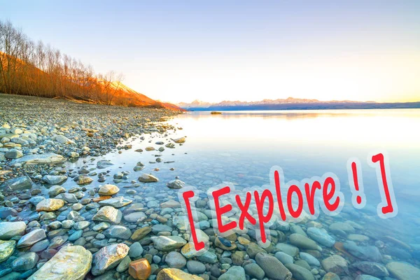 Lago Piedra Con Fondo Salida Del Sol — Foto de Stock