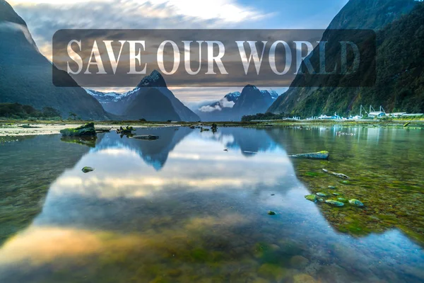 Salida Del Sol Reflexión Mitre Peak Milford Sound Parque Nacional — Foto de Stock